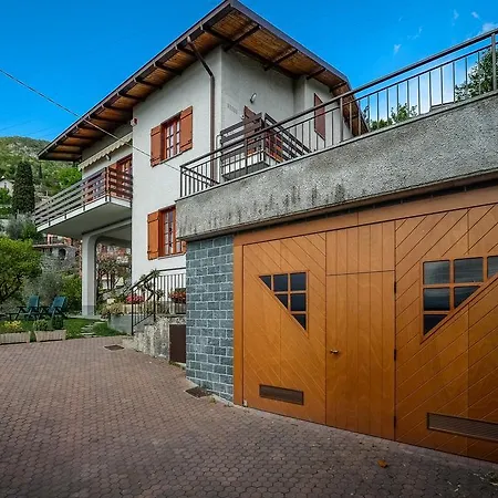 Bianca Apartamento Varenna